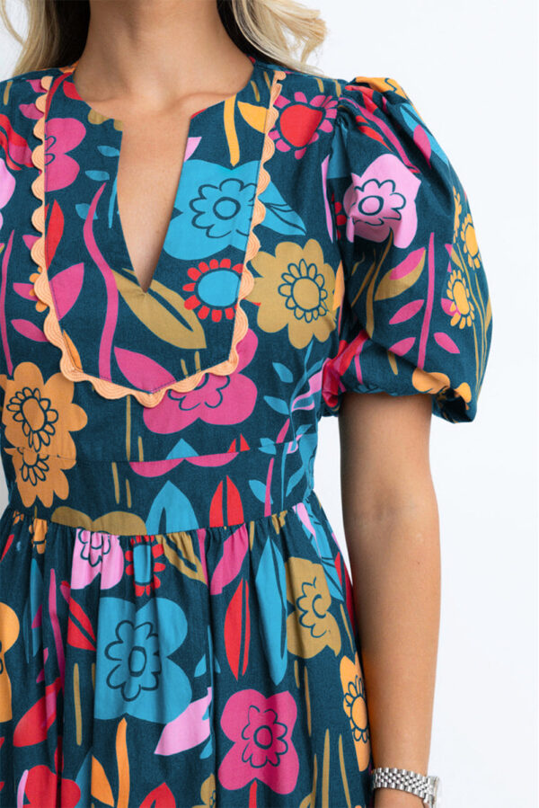 Green Retro Floral Printed Split Neck Maxi Dress - Image 6